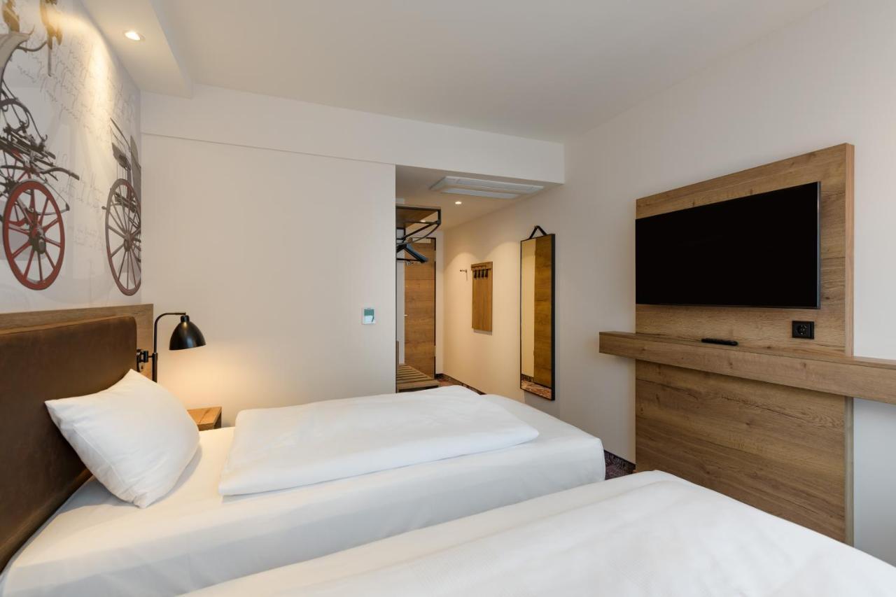 Ibis Styles Coburg Hotel ภายนอก รูปภาพ